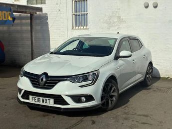 RENAULT MEGANE 1.2 TCe Dynamique Nav Hatchback 5dr Petrol Manual Euro 6 (s/s) (