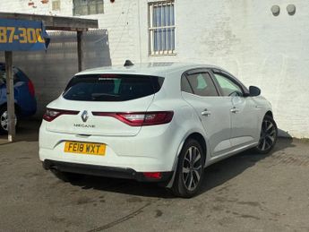RENAULT MEGANE 1.2 TCe Dynamique Nav Hatchback 5dr Petrol Manual Euro 6 (s/s) (