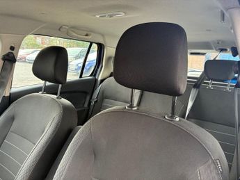 DACIA LOGAN MCV 0.9 TCe Comfort Estate 5dr Petrol Manual Euro 6 (s/s) (90 ps)