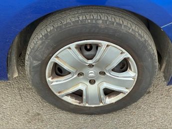 DACIA LOGAN MCV 0.9 TCe Comfort Estate 5dr Petrol Manual Euro 6 (s/s) (90 ps)