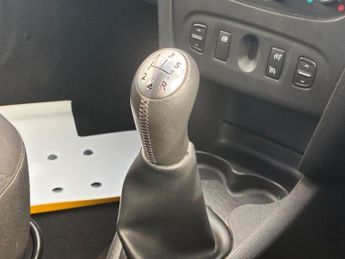 DACIA LOGAN MCV 0.9 TCe Comfort Estate 5dr Petrol Manual Euro 6 (s/s) (90 ps)