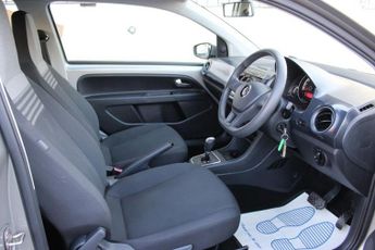VOLKSWAGEN UP! 1.0 Move up! Hatchback 3dr Petrol ASG Euro 6 (60 ps)