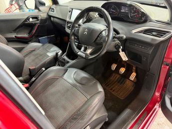 PEUGEOT 208 1.6 BlueHDi GT Line Hatchback 5dr Diesel Manual Euro 6 (100 ps)