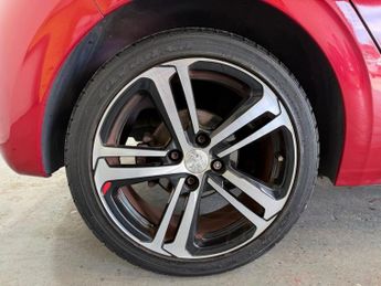 PEUGEOT 208 1.6 BlueHDi GT Line Hatchback 5dr Diesel Manual Euro 6 (100 ps)