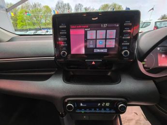 TOYOTA YARIS 1.5 VVT-h Icon Hatchback 5dr Petrol Hybrid E-CVT Euro 6 (s/s) (1