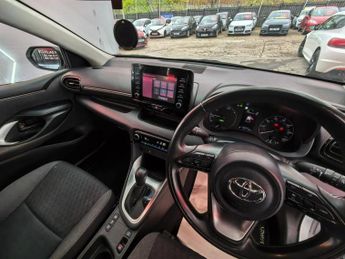 TOYOTA YARIS 1.5 VVT-h Icon Hatchback 5dr Petrol Hybrid E-CVT Euro 6 (s/s) (1