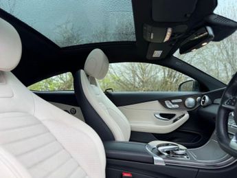 MERCEDES-BENZ C-CLASS 2.0 C300 AMG Line (Premium Plus) Coupe 2dr Petrol G-Tronic+ Euro