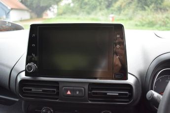 VAUXHALL COMBO LIFE 1.5 Turbo D BlueInjection Energy MPV 5dr Diesel Manual Euro 6 (s