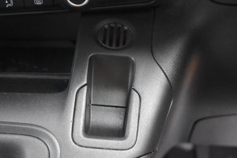 VAUXHALL COMBO LIFE 1.5 Turbo D BlueInjection Energy MPV 5dr Diesel Manual Euro 6 (s