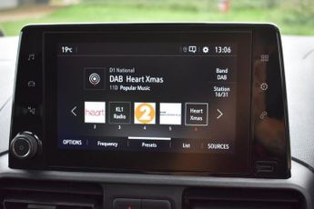VAUXHALL COMBO LIFE 1.5 Turbo D BlueInjection Energy MPV 5dr Diesel Manual Euro 6 (s