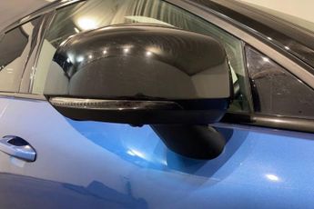 VOLVO XC40 P8 78kWh First Edition SUV 5dr Electric Auto AWD (408 ps) Panora