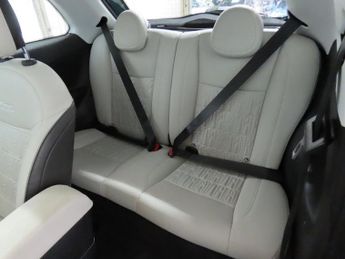 FIAT 500E 42kWh La Prima Hatchback 3dr Electric Auto (118 ps) Panoramic Su