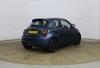 FIAT 500E 42kWh La Prima Hatchback 3dr Electric Auto (118 ps) Panoramic Su