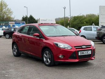 FORD FOCUS 1.6 Zetec Hatchback 5dr Petrol Manual Euro 5 (105 ps)