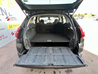 PEUGEOT 3008 1.6 HDi Active SUV 5dr Diesel Manual Euro 5 (115 ps)