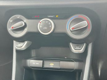 KIA PICANTO 1.0 DPi 2 Hatchback 5dr Petrol AMT Euro 6 (s/s) (66 bhp)