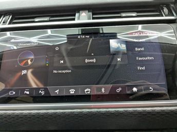 LAND ROVER RANGE ROVER VELAR 2.0 D180 R-Dynamic SE SUV 5dr Diesel Auto 4WD Euro 6 (s/s) (180 
