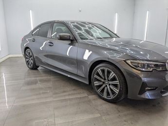 BMW 3 SERIES 2.0 318d SE Saloon 4dr Diesel Auto Euro 6 (s/s) (150 ps)