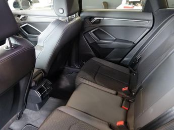 AUDI Q3 2.0 TFSI 40 S line SUV 5dr Petrol S Tronic quattro Euro 6 (s/s) 