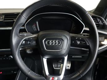 AUDI Q3 2.0 TFSI 40 S line SUV 5dr Petrol S Tronic quattro Euro 6 (s/s) 