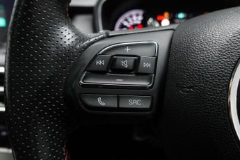 MG MG HS 1.5 T-GDI Exclusive SUV 5dr Petrol DCT Euro 6 (s/s) (162 ps)