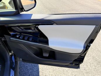 TOYOTA BZ4X 71.4kWh Premiere Edition SUV 5dr Electric Auto AWD (7kW OBC) (21