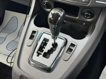 SSANGYONG TURISMO 2.2D EX MPV 5dr Diesel T-Tronic Euro 6 (178 ps)