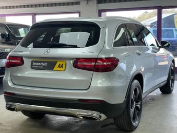 MERCEDES-BENZ GLC 2.0 GLC250 Sport SUV 5dr Petrol G-Tronic+ 4MATIC Euro 6 (s/s) (2