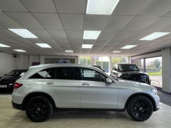 MERCEDES-BENZ GLC 2.0 GLC250 Sport SUV 5dr Petrol G-Tronic+ 4MATIC Euro 6 (s/s) (2