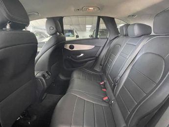 MERCEDES-BENZ GLC 2.0 GLC250 Sport SUV 5dr Petrol G-Tronic+ 4MATIC Euro 6 (s/s) (2