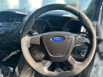 FORD TRANSIT CONNECT 1.6 TDCi 210 Panel Van 4dr Diesel Manual L2 H1 (128 g/km, 94 bhp