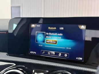 MERCEDES-BENZ A-CLASS 2.0 A220d AMG Line Hatchback 5dr Diesel 8G-DCT Euro 6 (s/s) (190