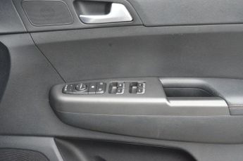 KIA SPORTAGE 1.6 CRDi MHEV 2 SUV 5dr Diesel Hybrid Manual Euro 6 (s/s) (134 b