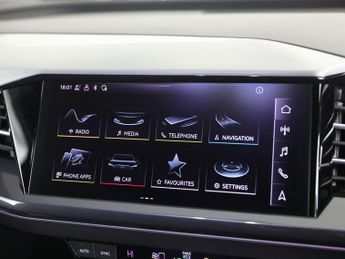 AUDI Q4 E-TRON 50 S line SUV 5dr Electric Auto quattro 82kWh (299 ps)