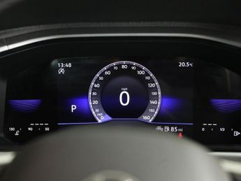 VOLKSWAGEN T-ROC 1.5 TSI Life SUV 5dr Petrol DSG Euro 6 (s/s) (150 ps)