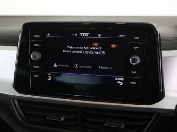 VOLKSWAGEN T-ROC 1.5 TSI Life SUV 5dr Petrol DSG Euro 6 (s/s) (150 ps)
