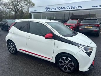 Toyota AYGO 1.0 VVT-i X-TREND SAFETY SENSE FIVE DOOR 72 BHP