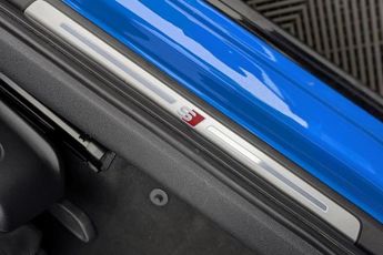 AUDI A4 2.0 TFSI 35 Black Edition Saloon 4dr Petrol S Tronic Euro 6 (s/s