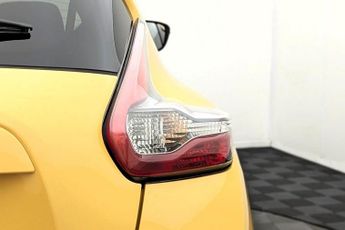 NISSAN JUKE 1.6 Acenta Premium SUV 5dr Petrol XTRON Euro 6 (117 ps)