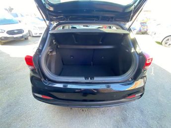 HYUNDAI I20 1.0 T-GDi SE Hatchback 5dr Petrol DCT Euro 6 (s/s) (100 ps)