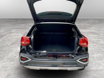 AUDI Q2 1.5 TFSI CoD 35 Sport SUV 5dr Petrol S Tronic Euro 6 (s/s) (150 