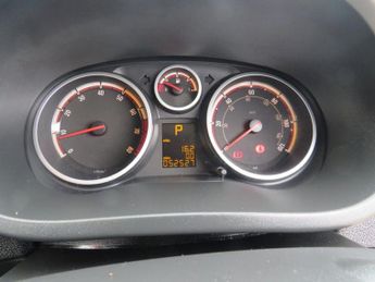 VAUXHALL CORSA 1.4 16V SE Hatchback 3dr Petrol Auto Euro 5 (100 ps)