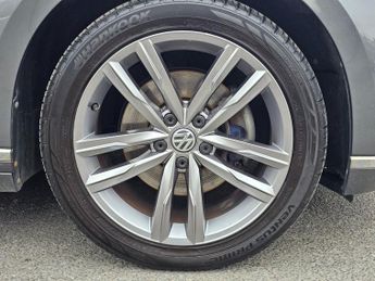 VOLKSWAGEN PASSAT 2.0 TDI BlueMotion Tech GT Estate 5dr Diesel DSG Euro 6 (s/s) (1