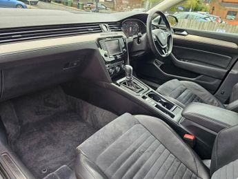 VOLKSWAGEN PASSAT 2.0 TDI BlueMotion Tech GT Estate 5dr Diesel DSG Euro 6 (s/s) (1