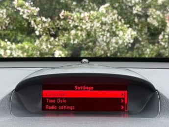 VAUXHALL MOKKA 1.4T SE SUV 5dr Petrol Auto 2WD Euro 5 (140 ps)