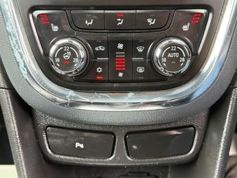 VAUXHALL MOKKA 1.4T SE SUV 5dr Petrol Auto 2WD Euro 5 (140 ps)