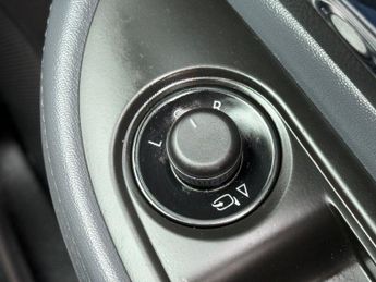 VAUXHALL MOKKA 1.4T SE SUV 5dr Petrol Auto 2WD Euro 5 (140 ps)