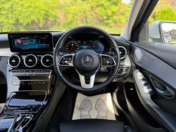MERCEDES-BENZ C-CLASS 2.0 C220d Sport (Premium Plus) Estate 5dr Diesel G-Tronic+ Euro 