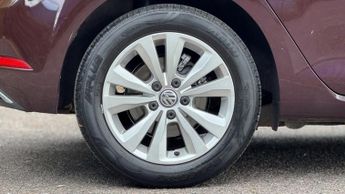 VOLKSWAGEN GOLF 1.6 TDI SE Nav Hatchback 5dr Diesel DSG Euro 6 (s/s) (115 ps)