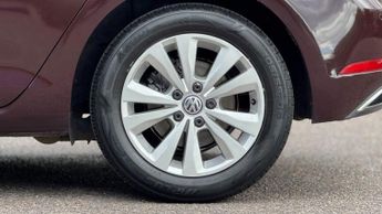 VOLKSWAGEN GOLF 1.6 TDI SE Nav Hatchback 5dr Diesel DSG Euro 6 (s/s) (115 ps)
